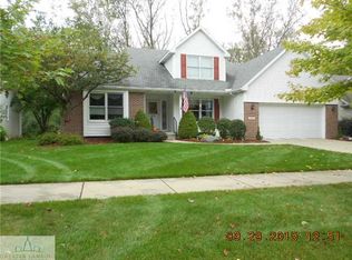 1637 Roxburgh Ave, East Lansing, MI 48823