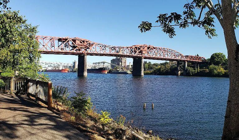 720 NW Naito Pkwy #D17 — Photo 28