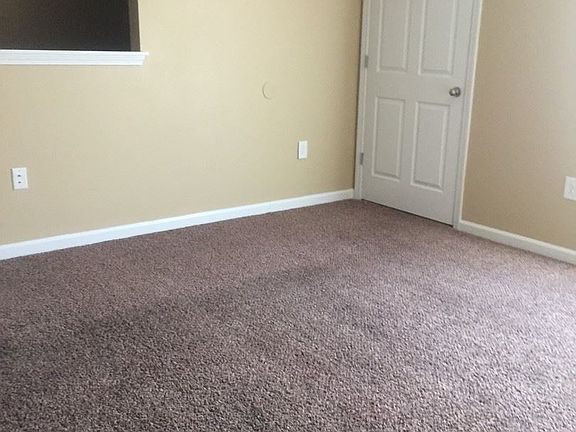 5th image of 2119 Ringgold Ct APT 202