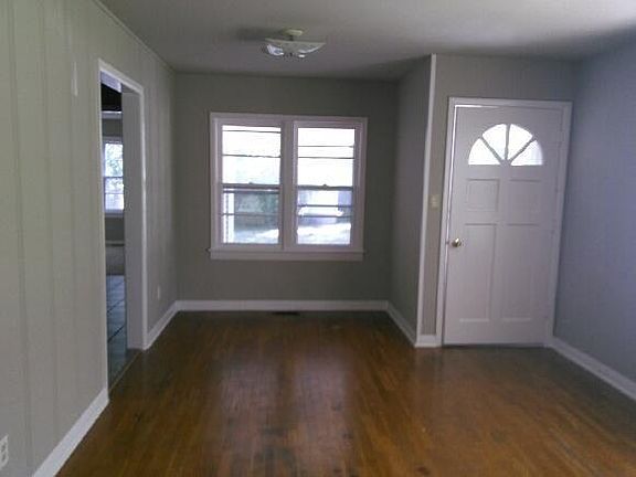 2nd image of 2202 W Wedington Dr
