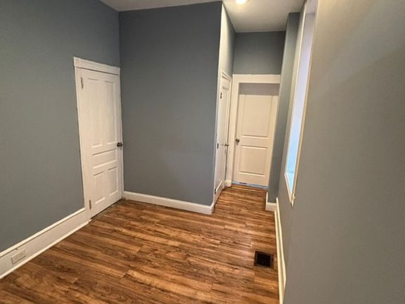 4th image of 1232 E Chelten Ave #1