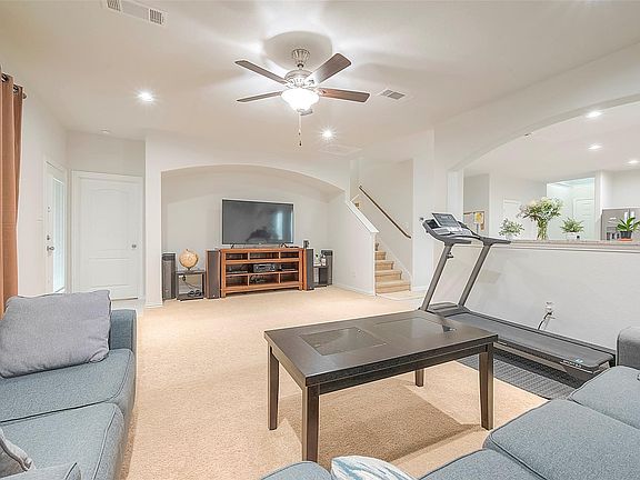 3rd image of 23714 Via Viale Dr