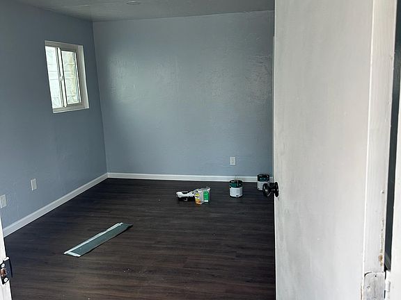 3rd image of 516 N 5th Ave