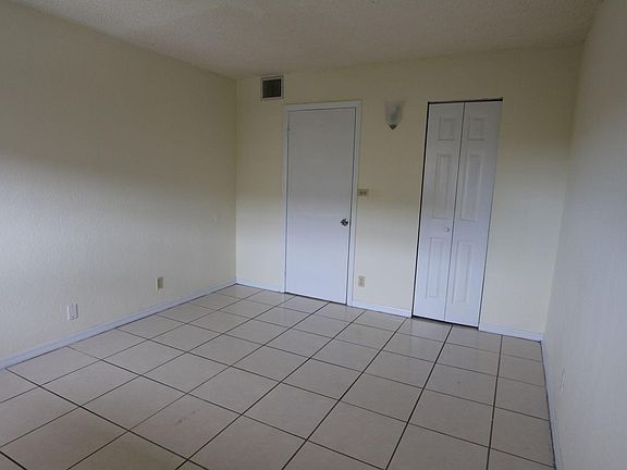 2nd image of 801 NW 47th Ave APT 617