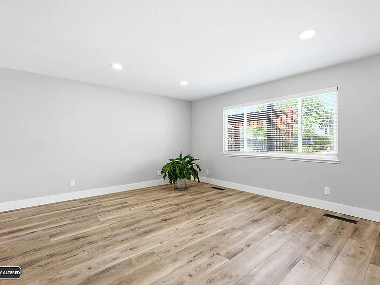 1554 American Beauty Dr — Photo 12