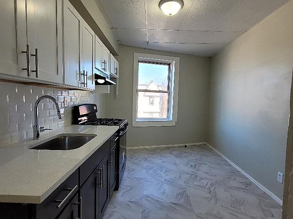 2nd image of 2 Columbia Ave #306