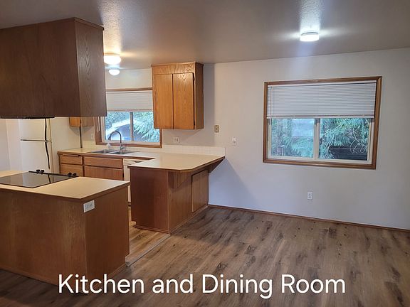 2nd image of 14417 97th Avenue Ct NW