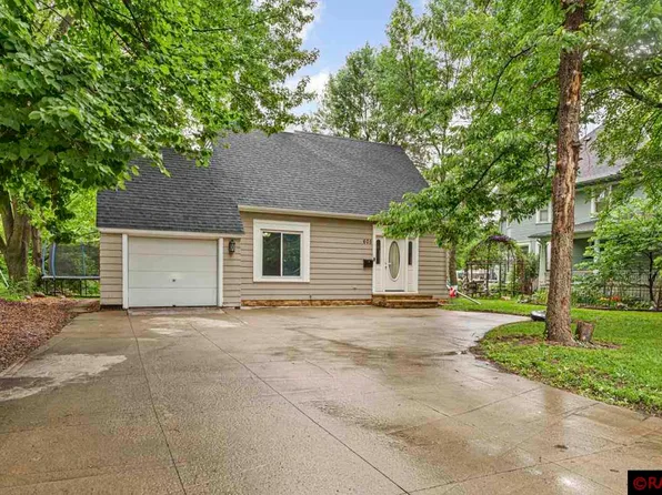 605 N Minnesota Ave, Saint Peter, MN 56082