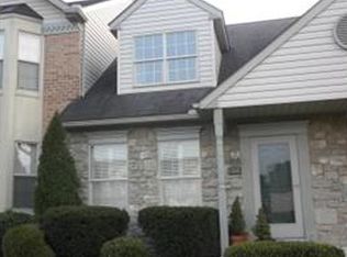 806 Cobblestone Ln, Lancaster, PA 17601