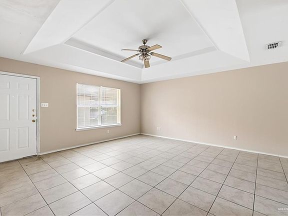 4th image of 1711 Tampa St