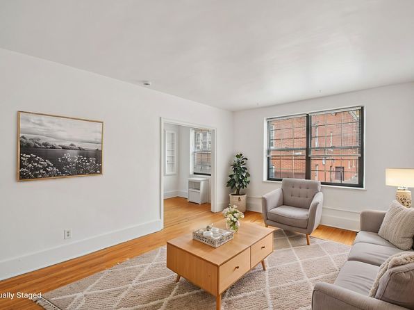 1392 Monroe Ave #W18