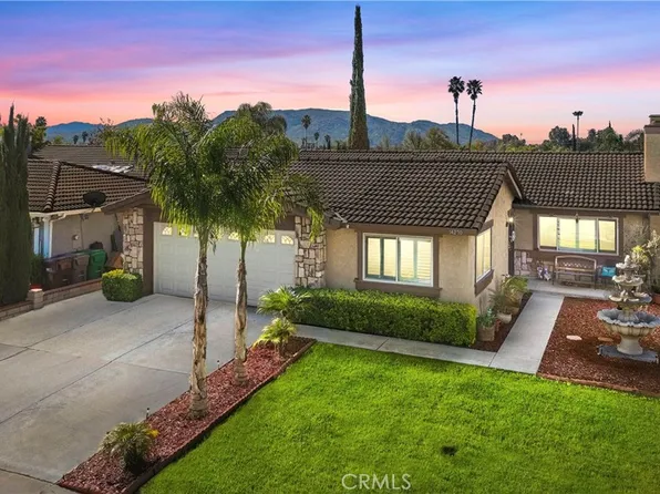 14270 Woodlark Ln, Moreno Valley, CA 92553