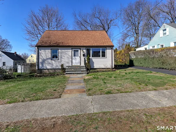 29 Primrose Street, Milford, CT 06460