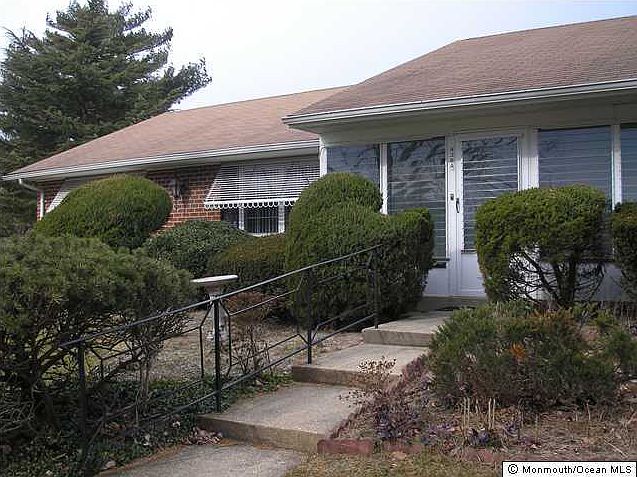 1st image of 938 Aberdeen Drive #A