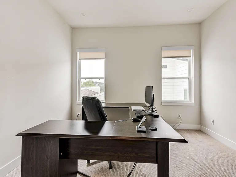 5857 Dolores St — Photo 42