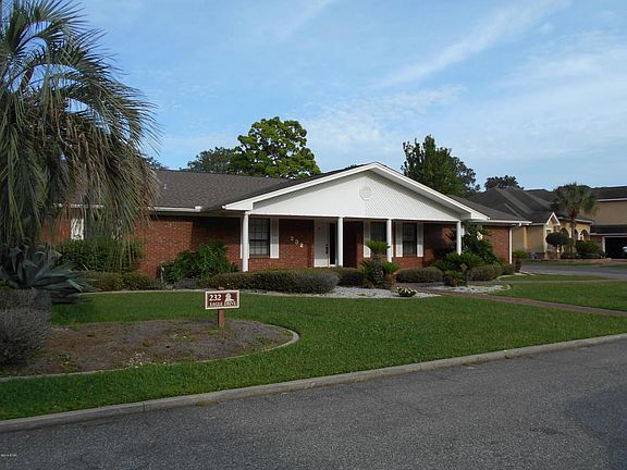 2nd image of 232 Eagle Dr E