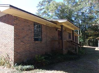 1914 E Nottingham Rd, Bonifay, FL 32425