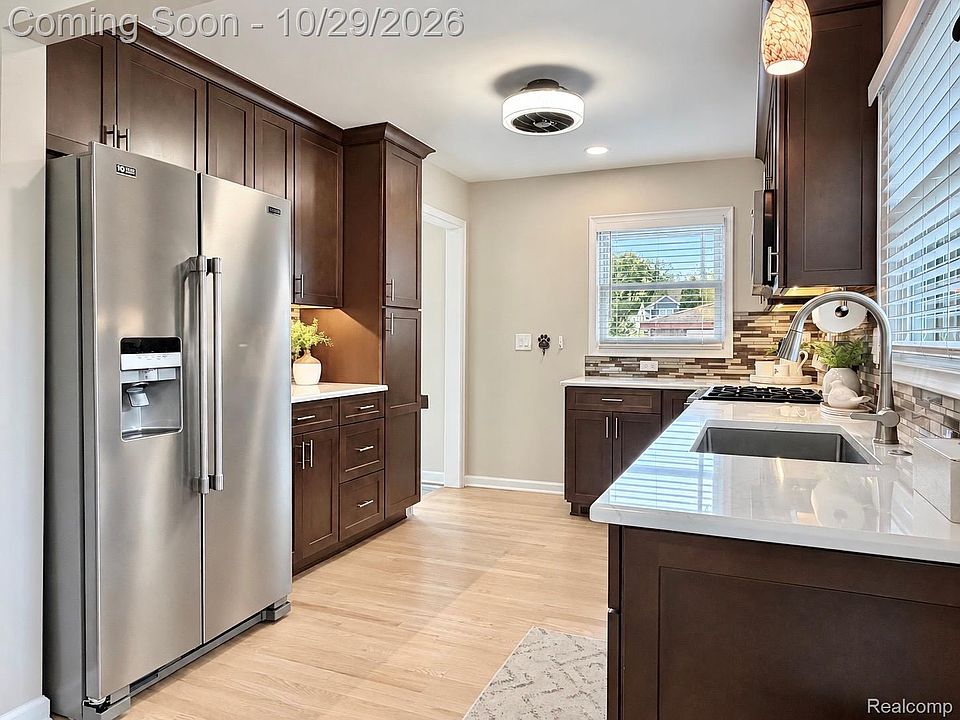 504 E La Salle Ave, photo 16