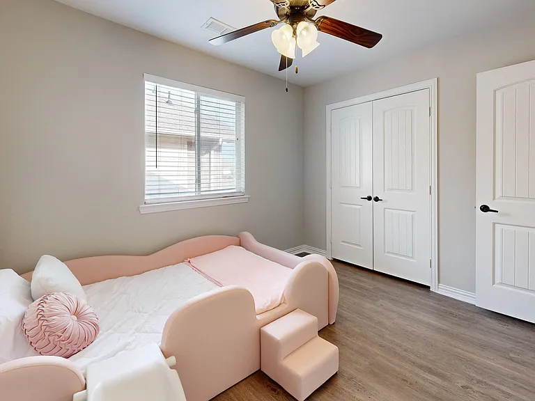 Audra Townhomes — Photo 108