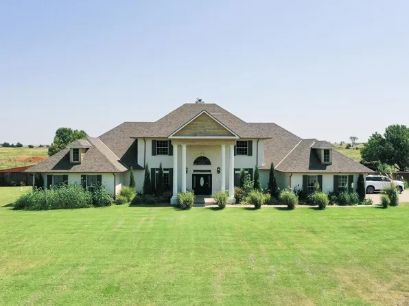 9321 N 16th St, Enid, OK 73701