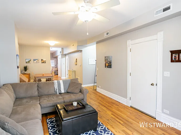 2611 W Cortland St #1 — Photo 3