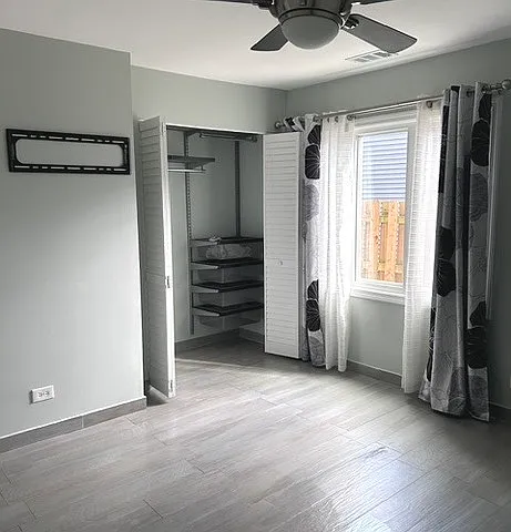 5045 Rochester Dr — Photo 11