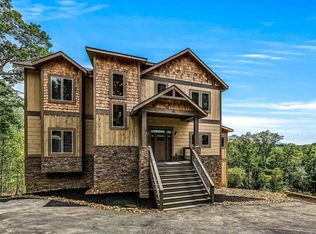 3755 Revetta Cir, Sevierville, TN 37862
