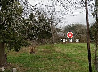407 6th St, Rosenberg, TX 77471