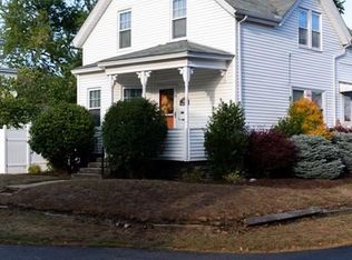 21 Midler St, Cranston, RI 02910