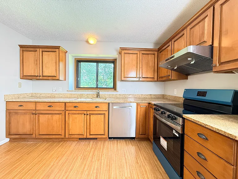 4601 Saddlewood Dr — Photo 16