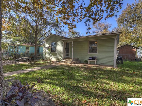 3rd image of 803 Barbara Dr