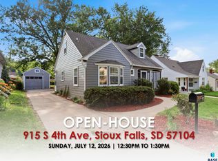 915 S 4th Ave, Sioux Falls, SD 57104