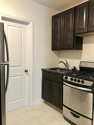 409 Palisade Ave #2 Photo 1