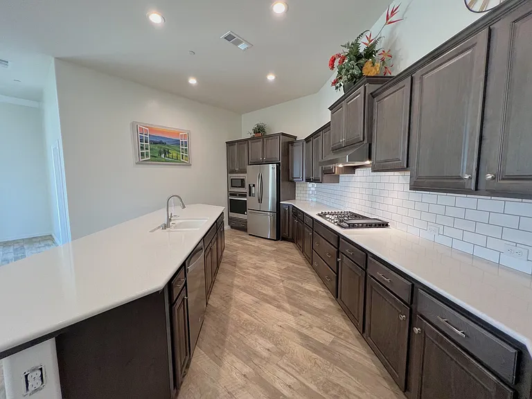 14305 Pemberley Passage Ave — Photo 6