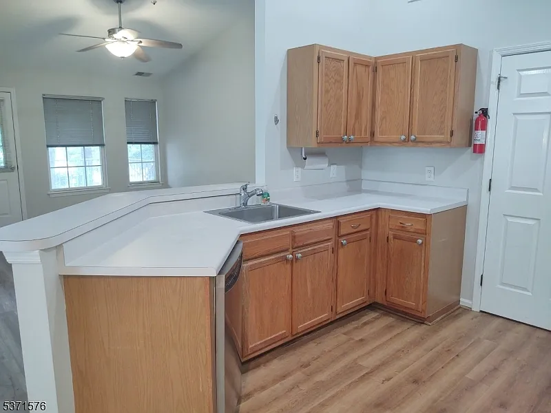 5912 Tudor Dr, Pequannock, NJ 07444 — Photo 3
