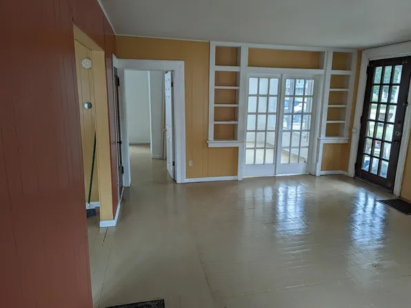 305 W Harris St #A, Charlotte, MI 48813