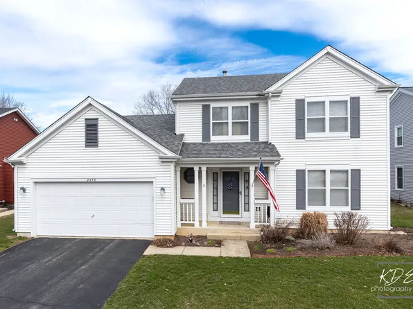 2478 Crystal Creek Ln, Elgin, IL 60124