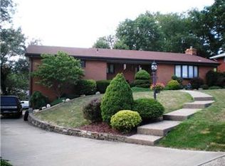 3465 Emma Jo Dr, Pittsburgh, PA 15236
