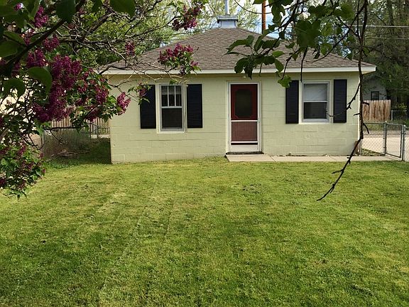 2nd image of 625 1/2 Avenue E E