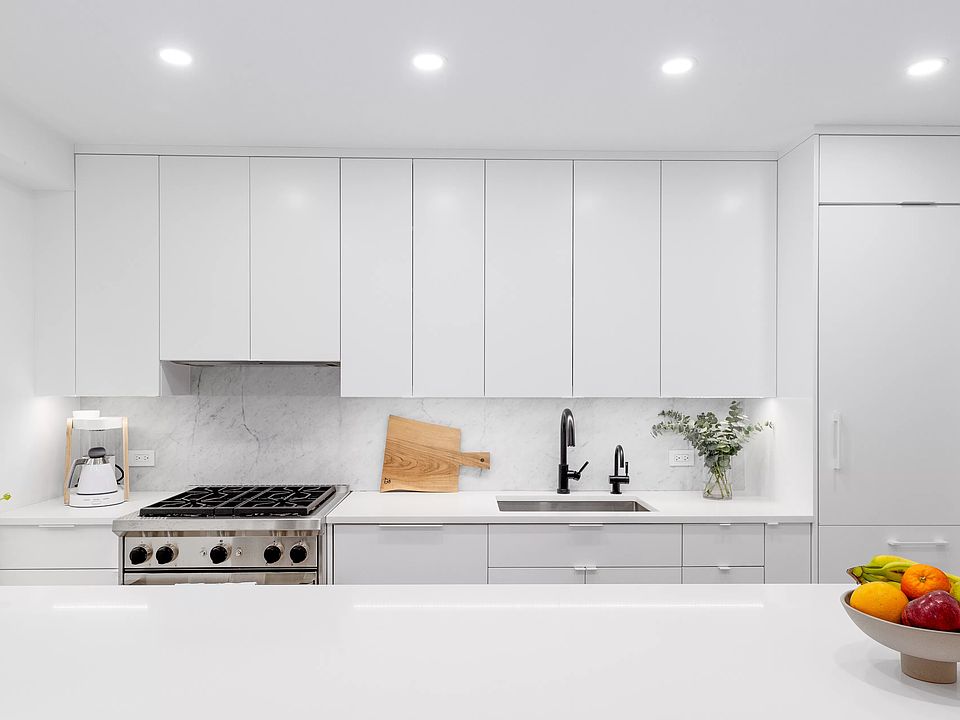 1st image of 205 E 63rd St APT 5D