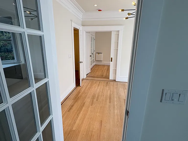 1546 Jones St #12 — Photo 14