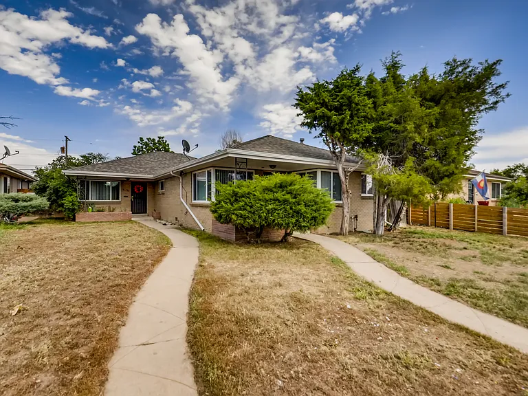3214 N Ivy St — Photo 4