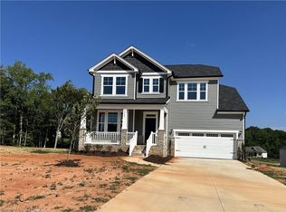 2009 Dock Ridge Dr, Stokesdale, NC 27357