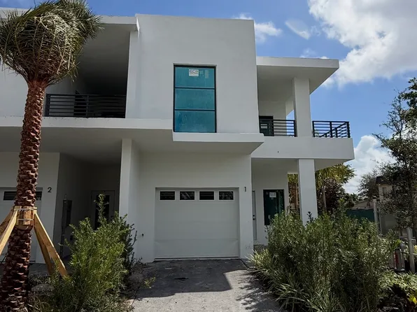 2511 Pierce St, Hollywood, FL 33020