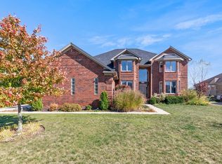 32819 Adam Brown Dr, Rockwood, MI 48173