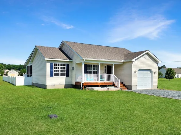 2396 Captains Corridor, Greenbackville, VA 23356