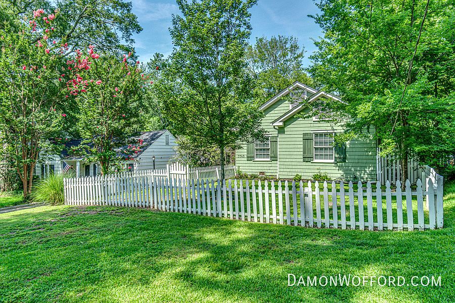 3745 Kings Hwy, Jackson, MS 39216 Zillow