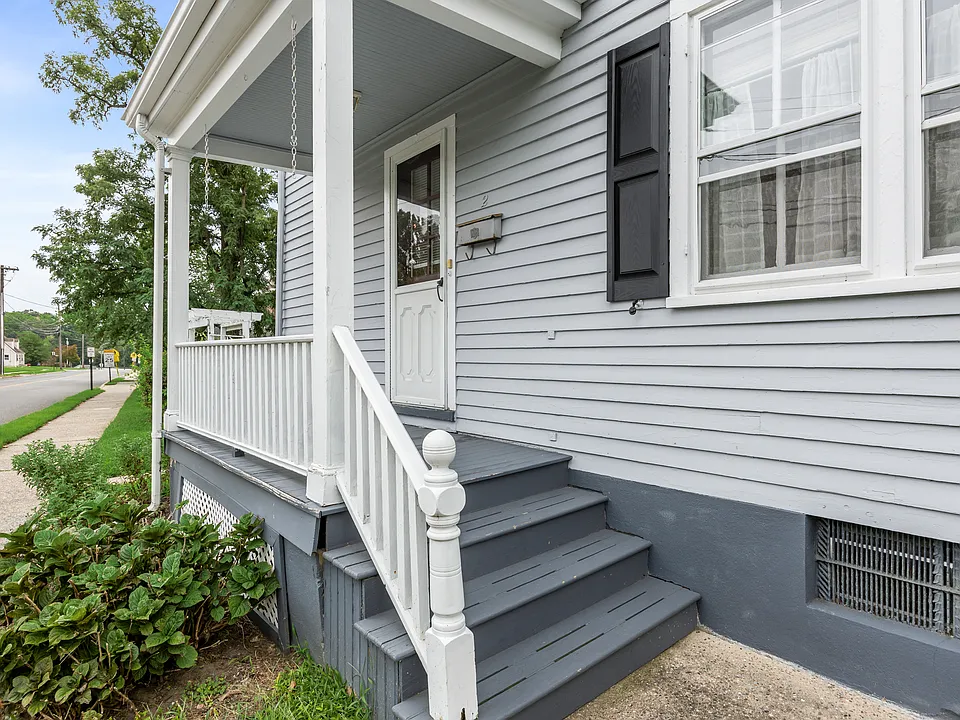 2 Allen Ave