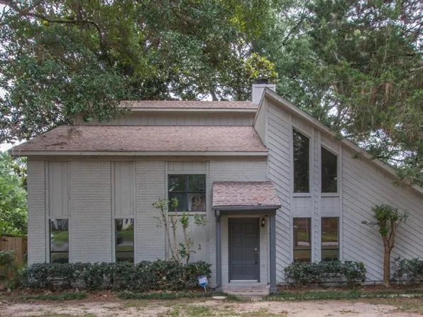 859 Pinemont Dr, Mobile, AL 36609