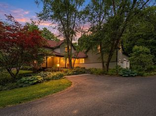 18 Evening Star Dr, Amherst, MA 01002